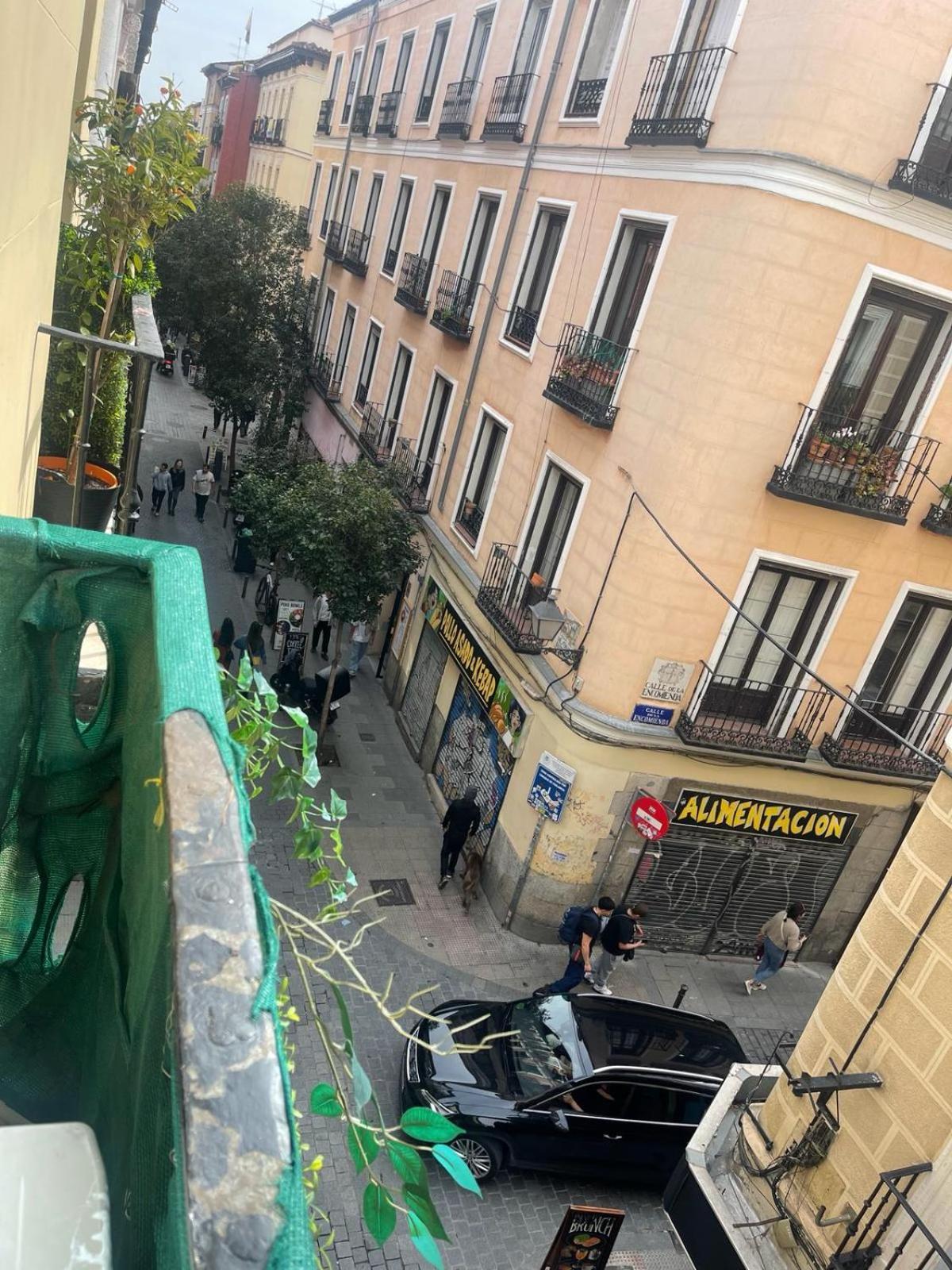 Hostal Daniel Madrid Eksteriør bilde