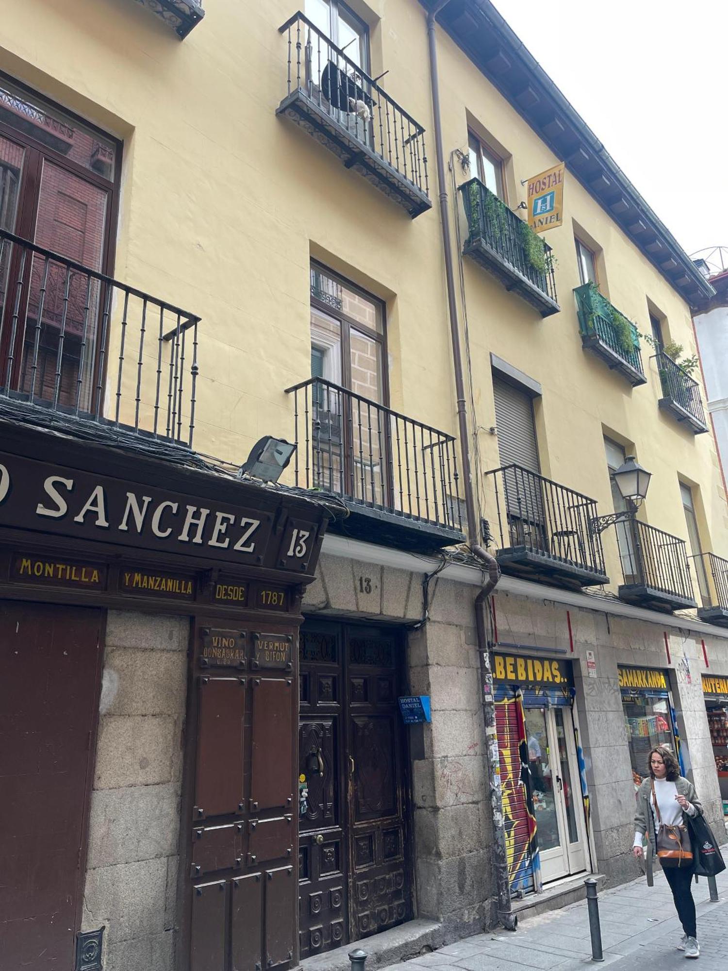 Hostal Daniel Madrid Eksteriør bilde